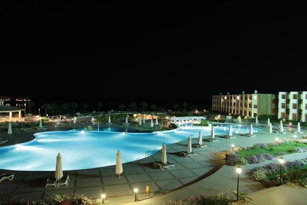 ROYAL BRAYKA BEACH RESORT